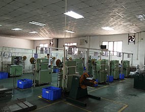 共模電感、非晶電感廠家晶磁科技公司生產(chǎn)設(shè)備